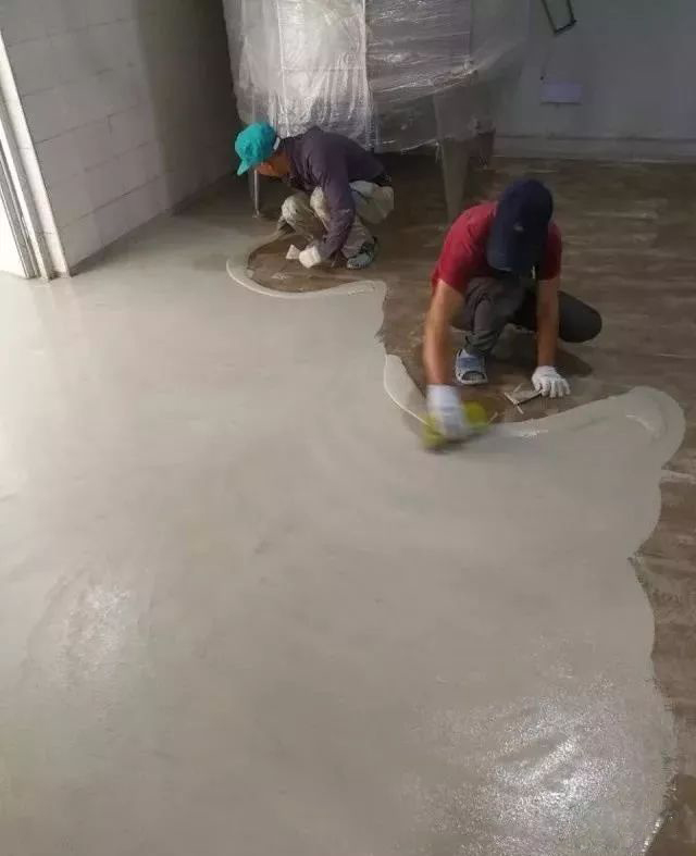 無溶劑環氧自流平施工